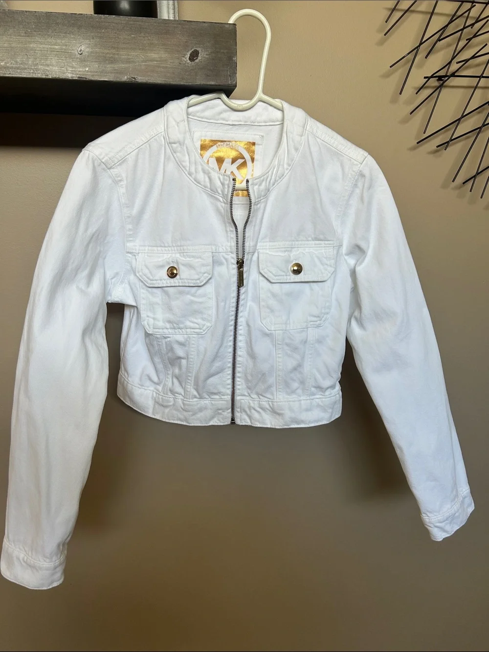 NWOT MICHAEL KORS WOMEN'S LONG SLEEVE CROPPED WHITE DENIM JACKET SIZE M